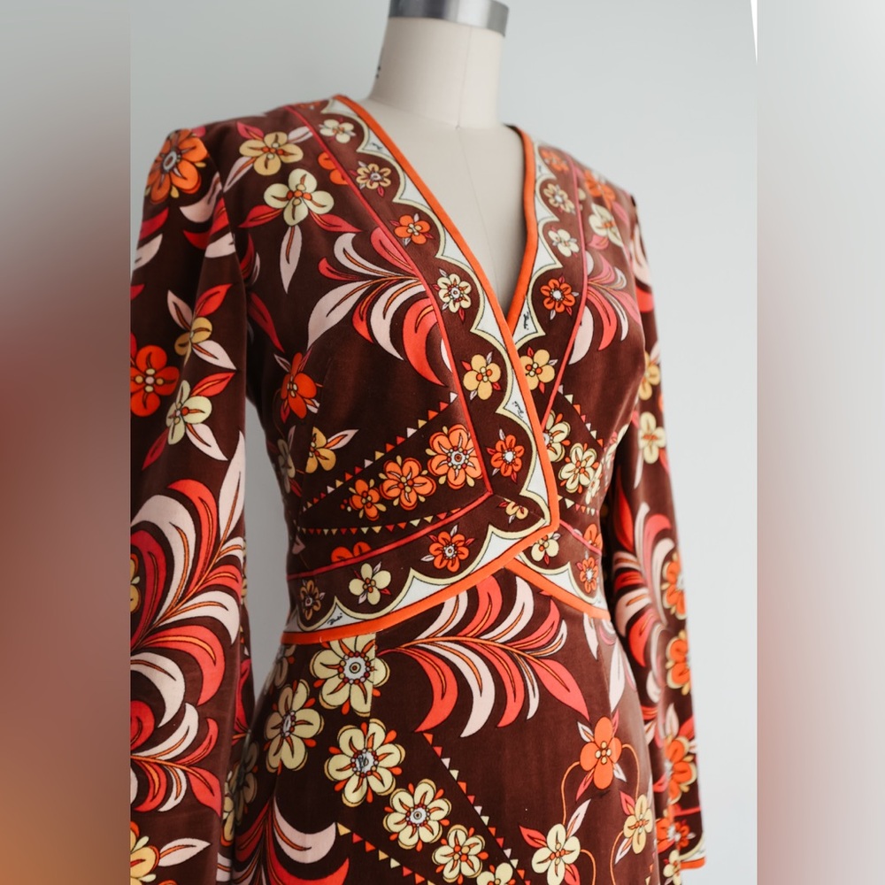 Vintage 1960s Emilio Pucci Velour Velvet Dress - Picture 5 of 10
